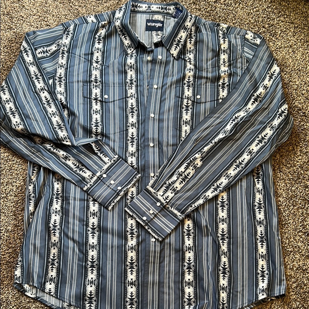 Wrangler Button Down Shirt